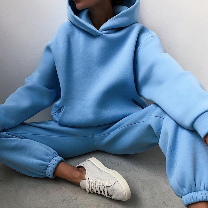 Ensemble de sweat à capuche surdimensionné et de pantalon de jogging pour femmes Chic & Stil