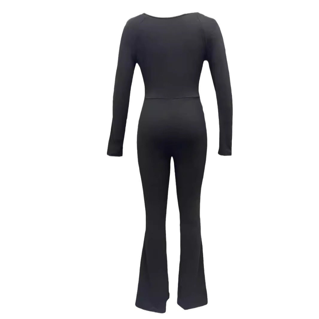 Elegant and fitted women's jumpsuit with wide legs and long sleeves Lune London