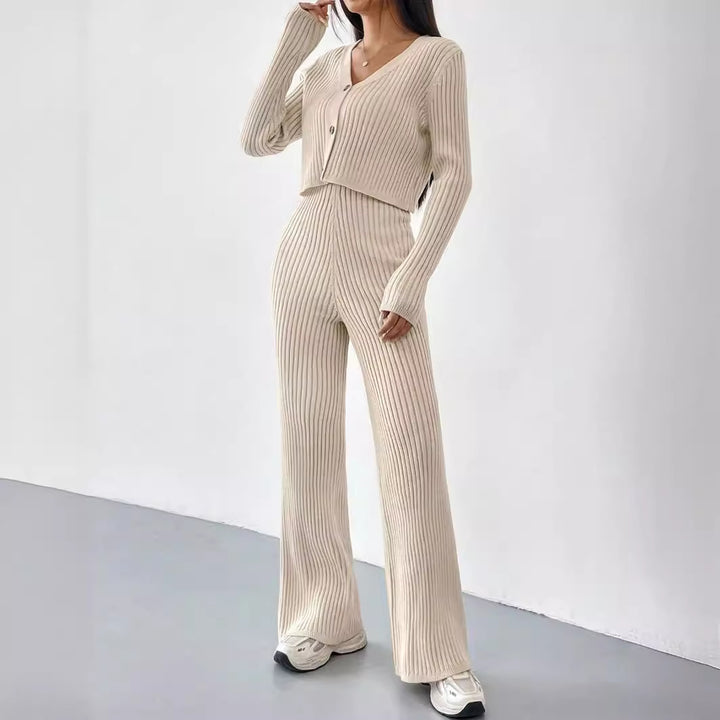 Woman knitted set Lune London