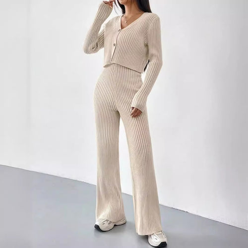 Woman knitted set Lune London