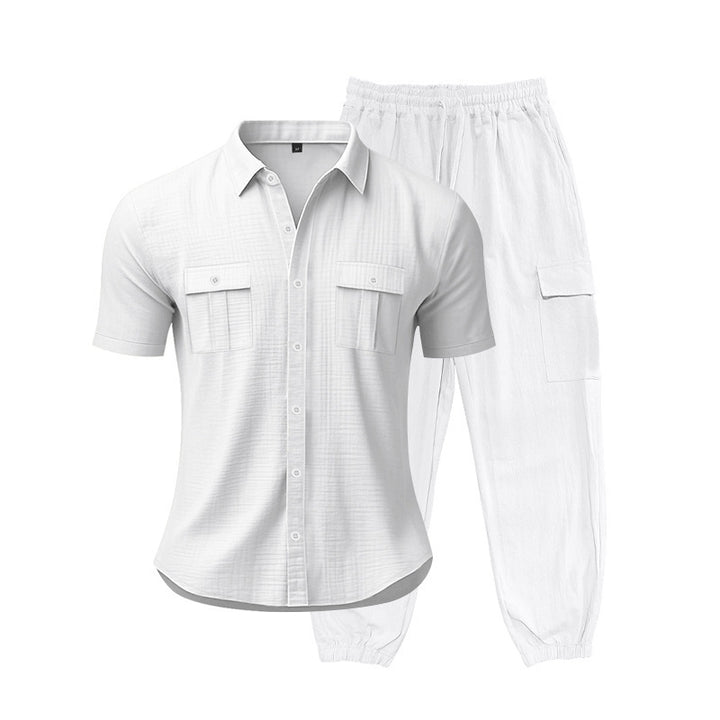 Fashionable short suit for men with practical pockets Lune London