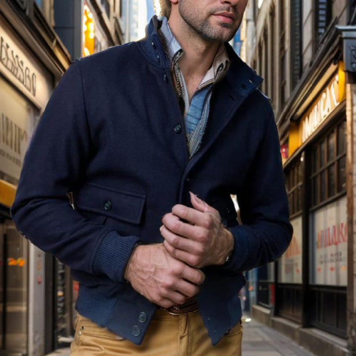 Casual and structured cotton jacket for men with practical pockets Lune London