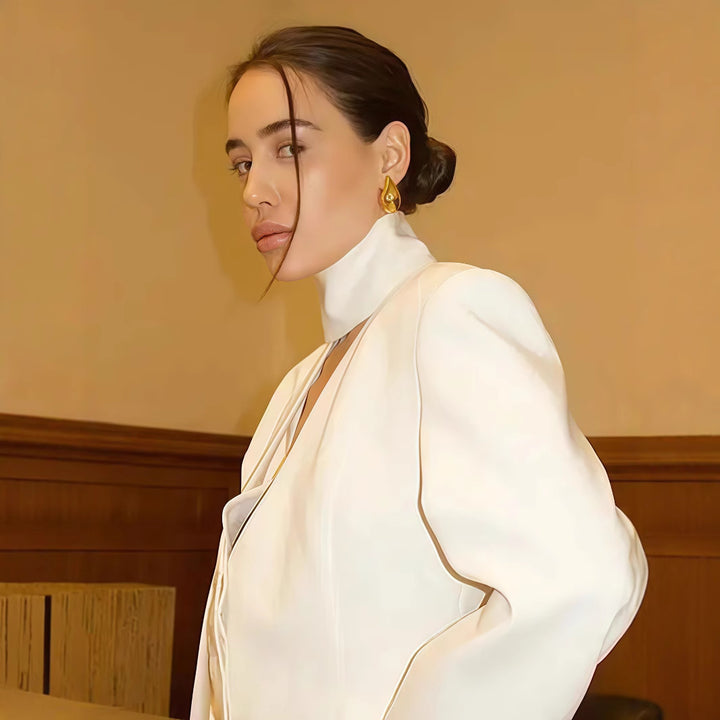 Blazer dress women with deep V-neck and elegant long sleeves Lune London