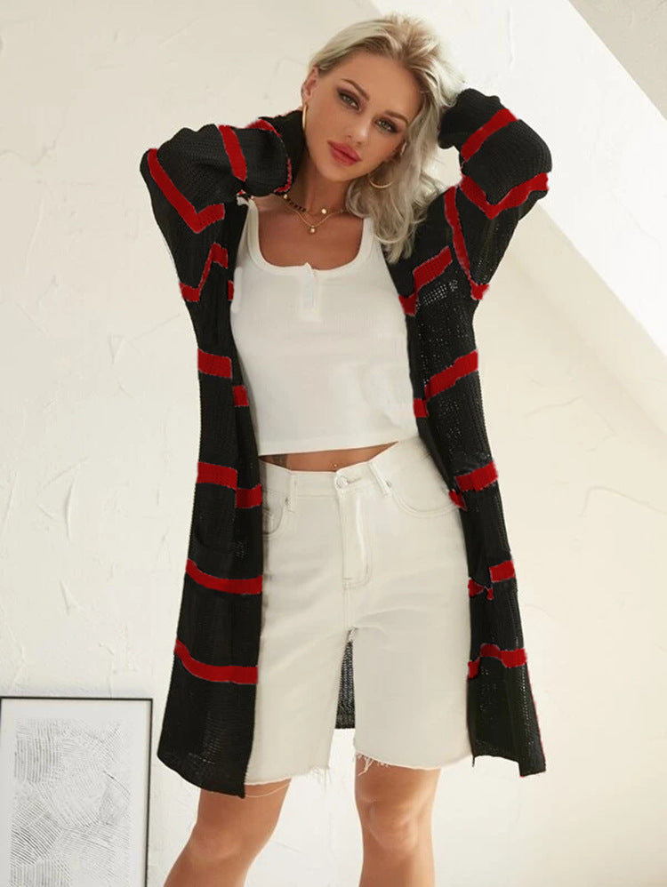 Cardigan long en tricot pour femmes avec rayures modernes Chic & Stil