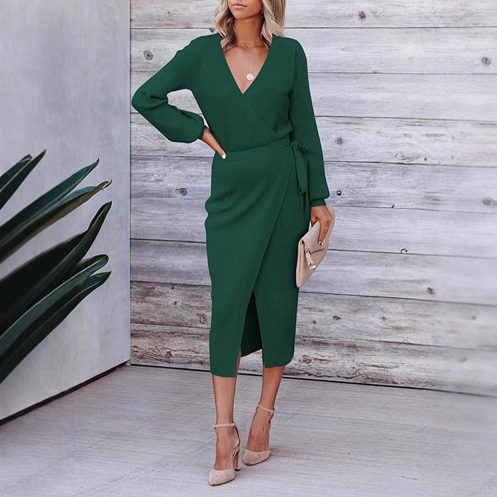 Wrap dress for women with an elegant ribbed texture and modern chic and style details