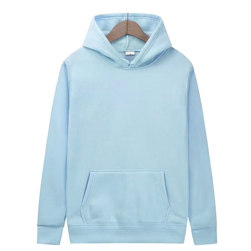 Women's hooded sweatshirt made of comfortable material with practical kangaroo pockets Lune London