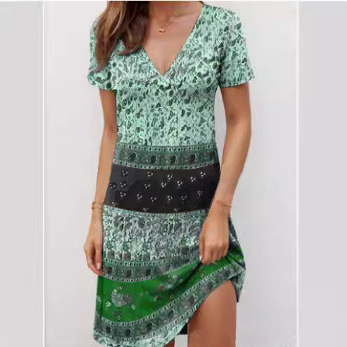 Short dress with short sleeves for women with trendy V-neck and creative pattern Lune London