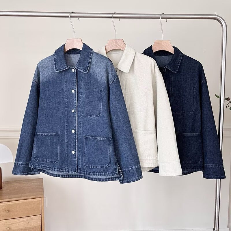 Veste en denim décontractée pour femmes avec poches modernes Chic & Stil