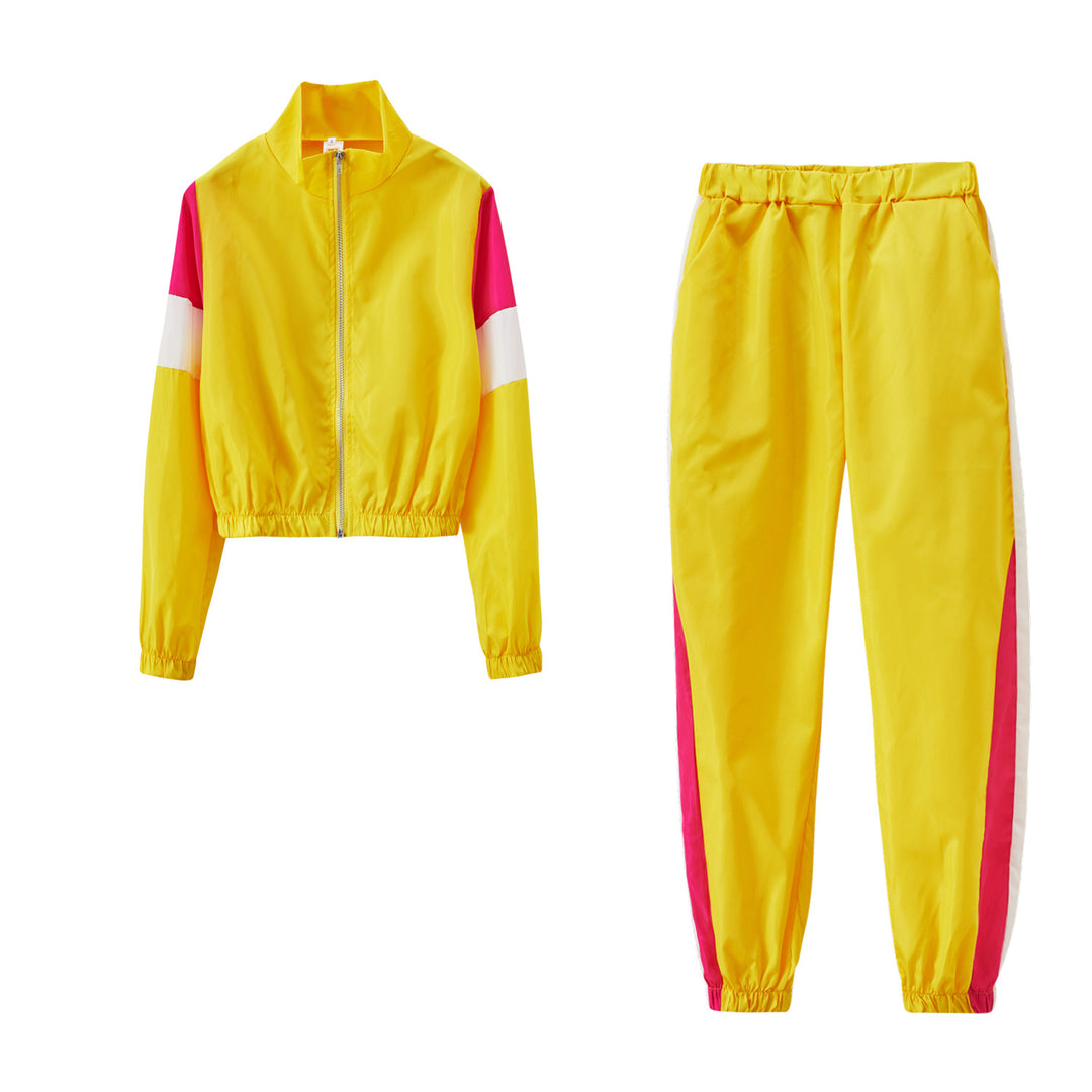 Ensemble de sport pour dames avec col montant à la mode et poignets élastiques