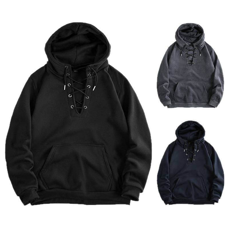 Hooded sweater for women with a refined lace design and a practical kangaroo pocket Lune London