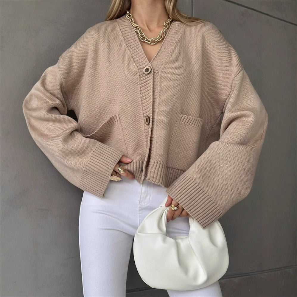 Women Chunky Knit Cardigan with Convenient Pockets Lune London