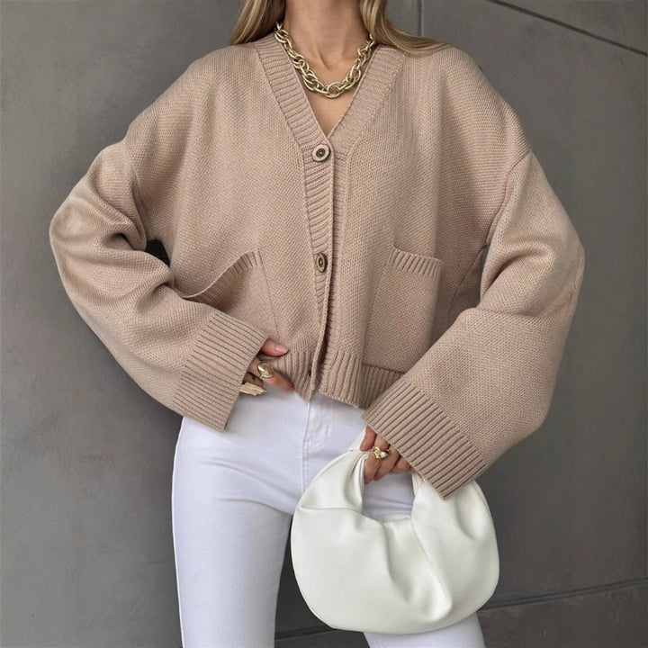 Women Chunky Knit Cardigan with Convenient Pockets Lune London