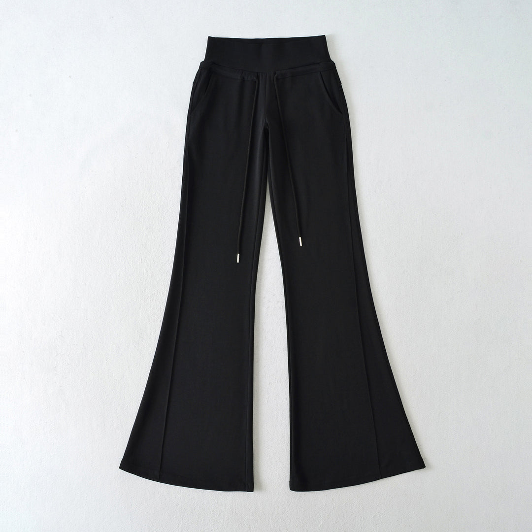 Women’s flared lounge pants with a high waist and practical side pockets Lune London