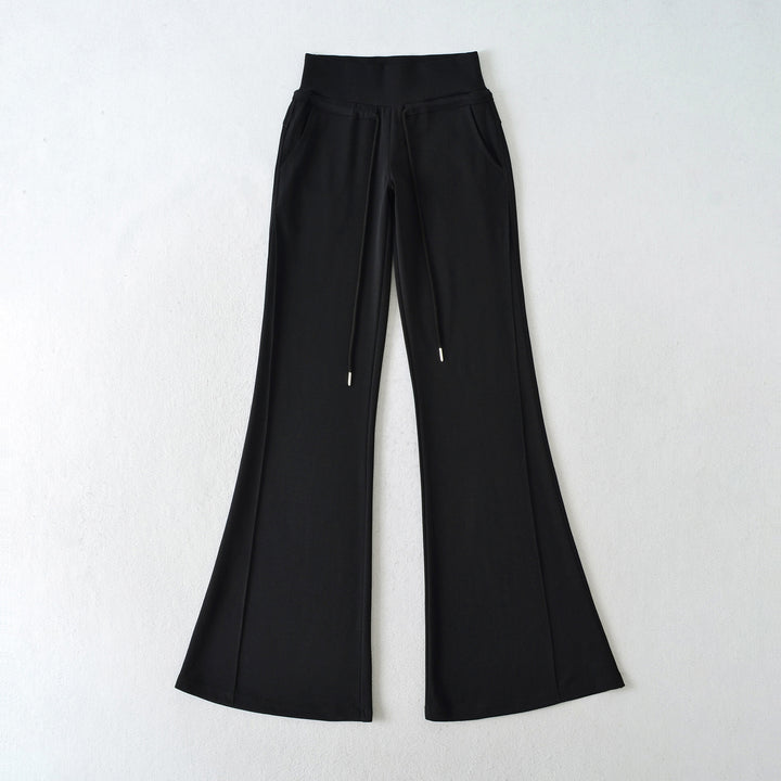 Women’s flared lounge pants with a high waist and practical side pockets Lune London