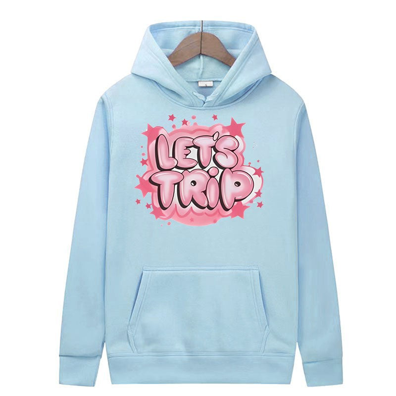 Women's hoodie with stylish graffiti print and comfortable fit Chic & Stil
