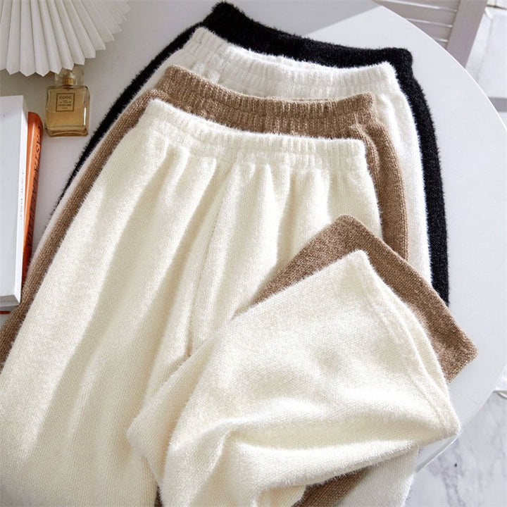 Ladies Soft Fleece Pants with Elastic Waistband Chic & Stil