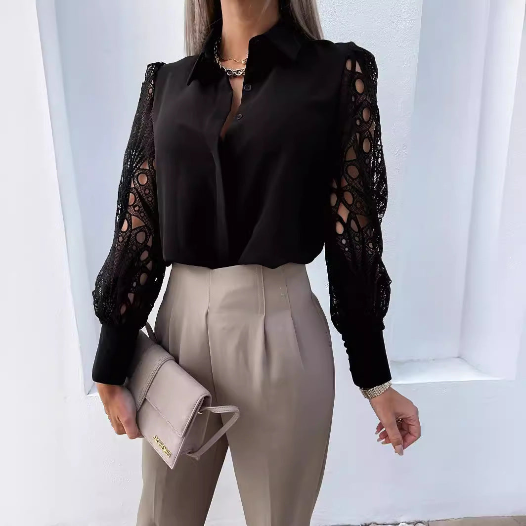Ladies' blouse with voluminous lace sleeves and an elegant collar Lune London