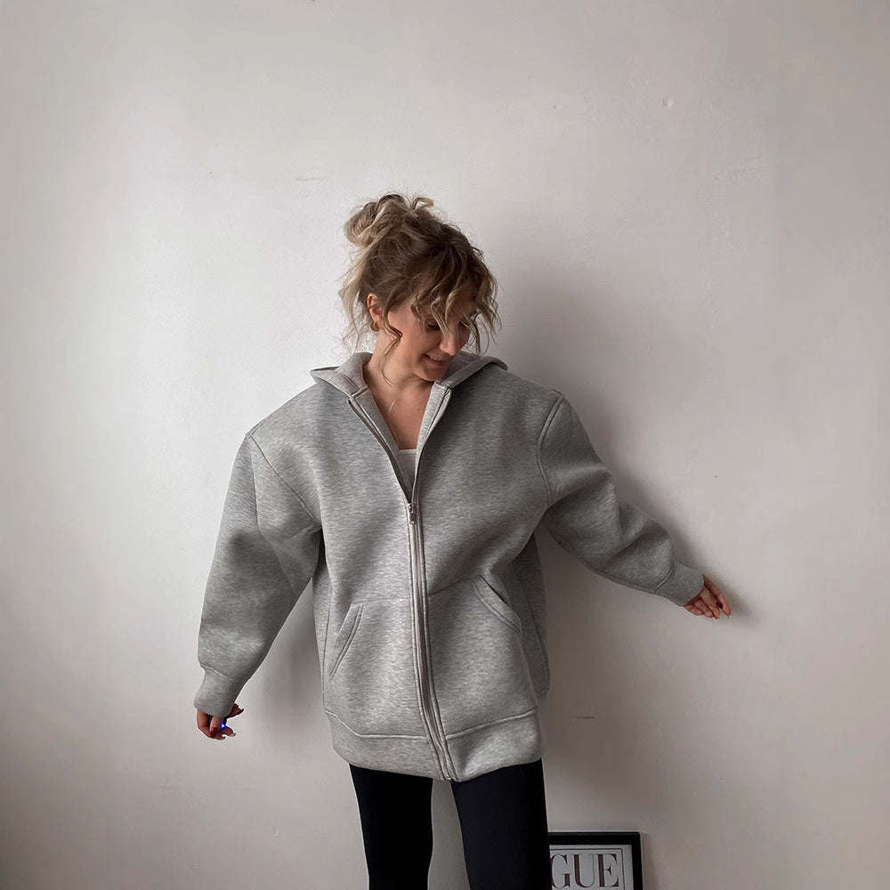 Oversized hooded jacket for women with full zip and practical pockets Lune London