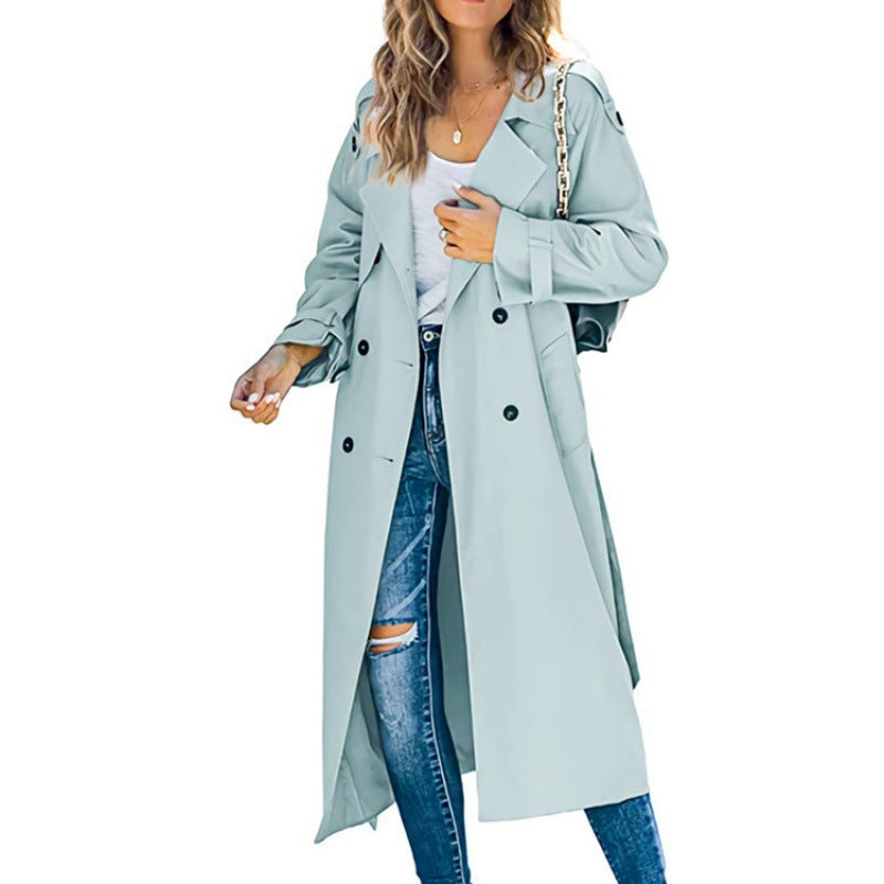 Elegant trench coat for women with double-breasted closure and belted waist Lune London