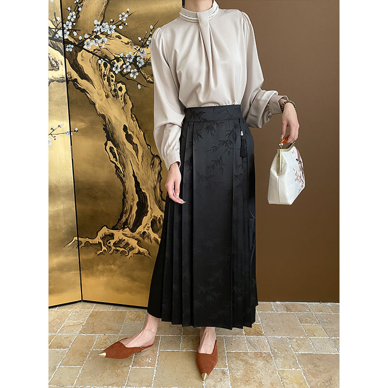 Women's Elegant and Flowing Pleated Skirt Chic & Stil