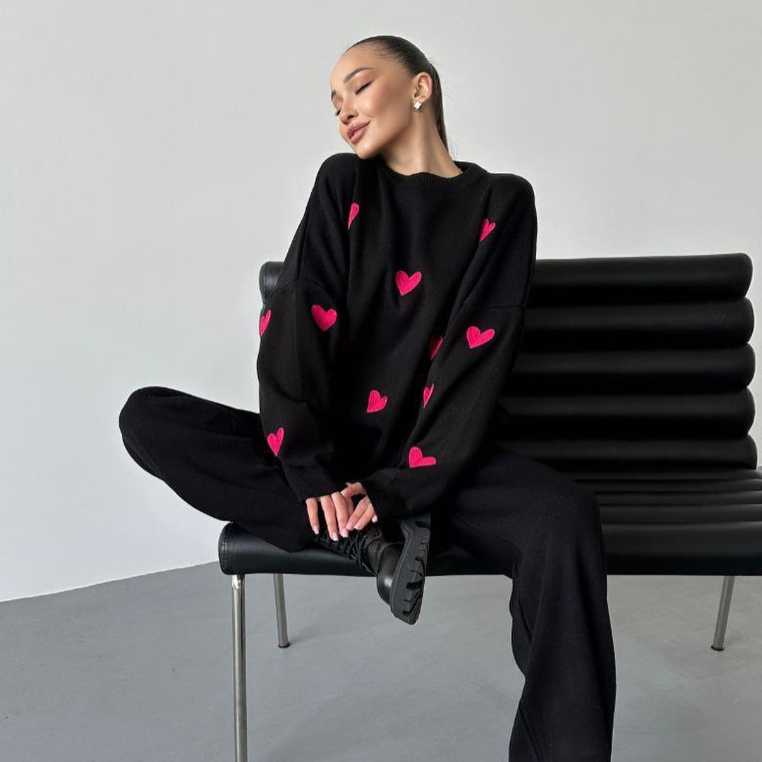 Casual knit sweater for women with heart patterns Lune London