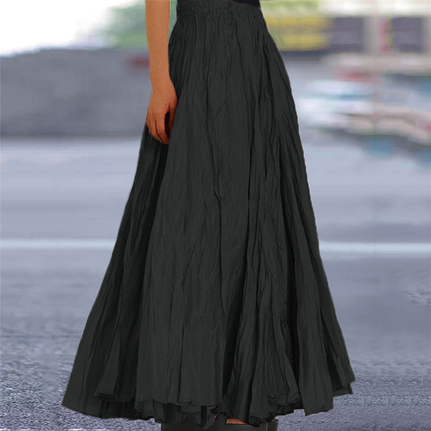 Long and flowing skirt for women with elastic waistband and modern texture Lune London