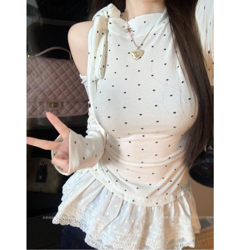 Women's asymmetric top with playful ruffle detail Chic & Stil