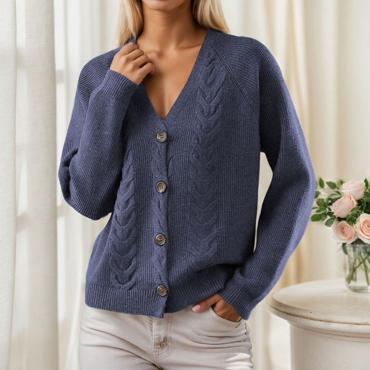 Women’s knitted jacket with V-neck and trendy twisted pattern Lune London