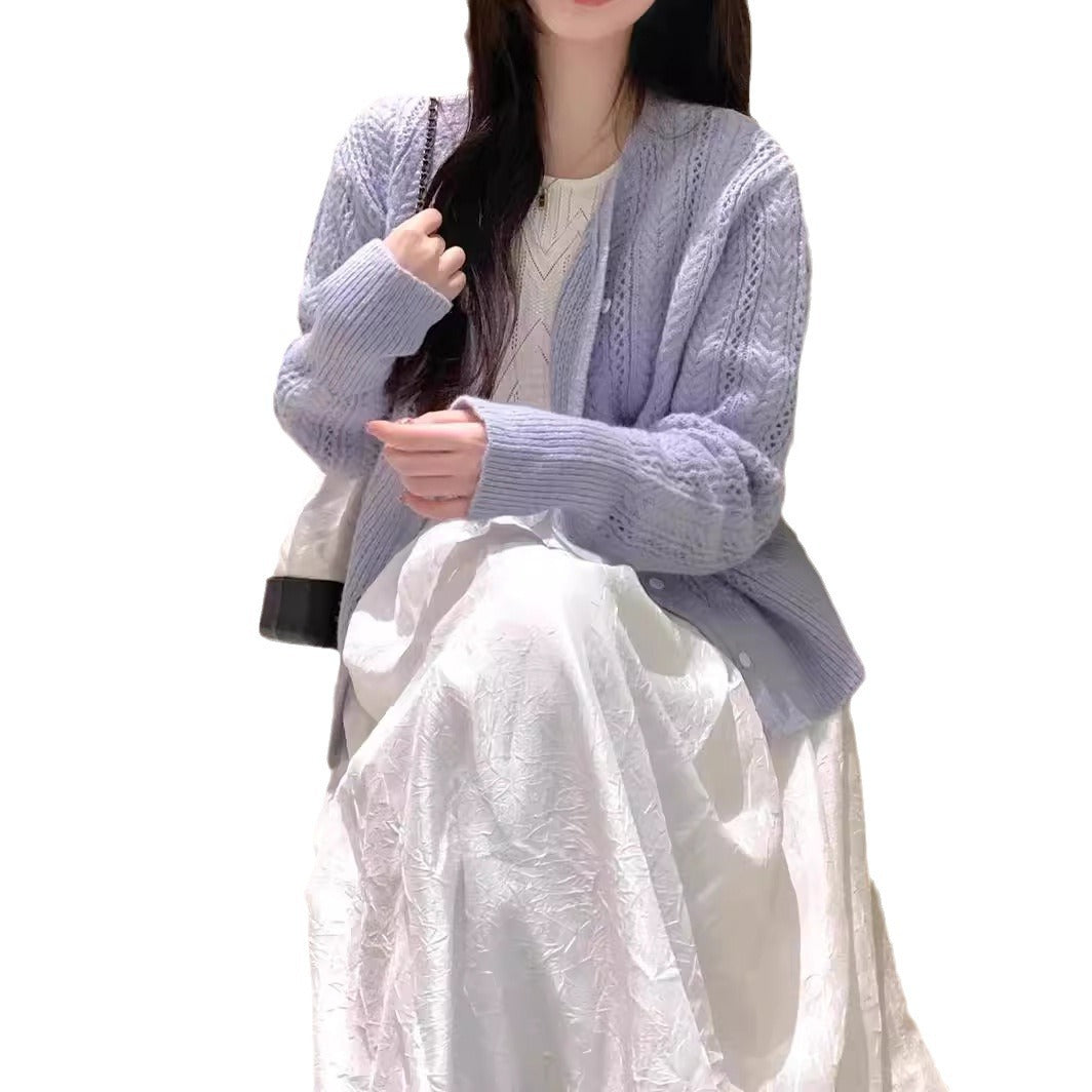 Women's knit cardigan with romantic cable pattern Lune London