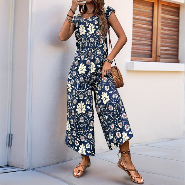 Women’s Jumpsuit with Floral Pattern and Practical Pockets Chic und Stil