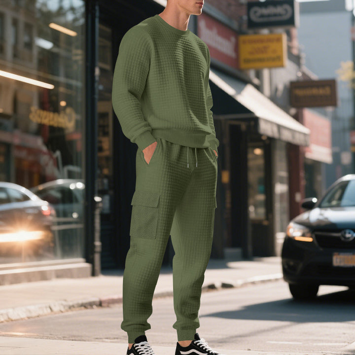 Lune London casual sweatshirt and cargo pants set for men