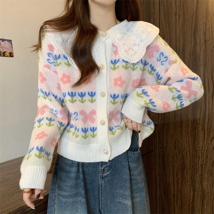 Ladies fashion cardigan with lace collar and floral design Lune London