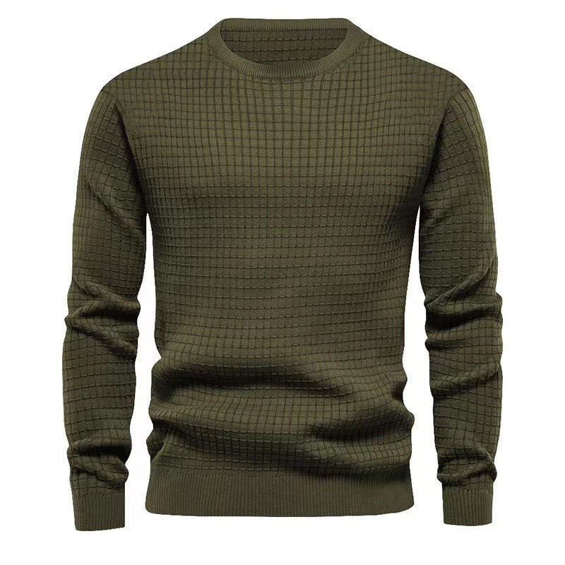 Elegant knitted sweater for men with textured surface Lune London