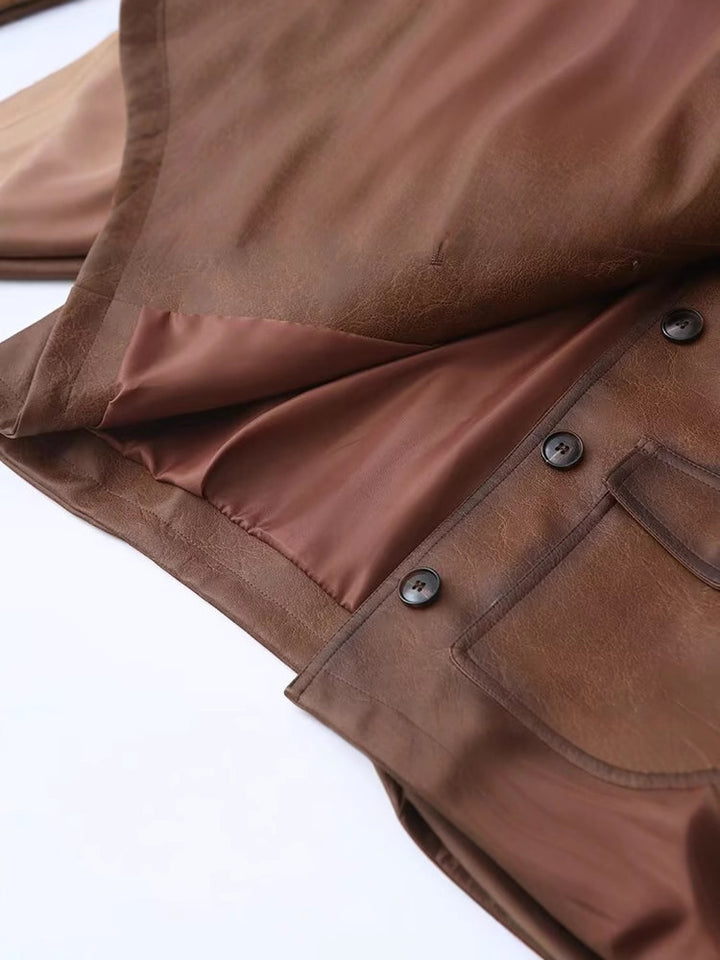 Short faux leather jacket for women with quilted design and practical flap pockets Lune London