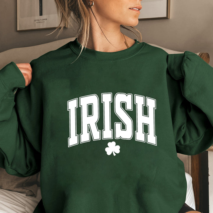 Sweat-shirt femme avec les éléments de design irlandais actuels Chic & Stil