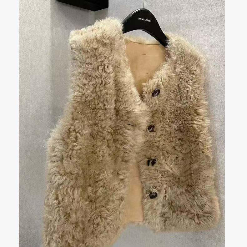 Gilet Doux pour Femmes avec Détails de Boutons Chic & Stil