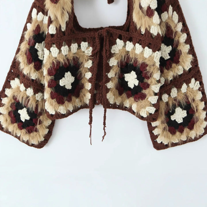 Casual cardigan for women with a colorful Granny square pattern and zipper Lune London