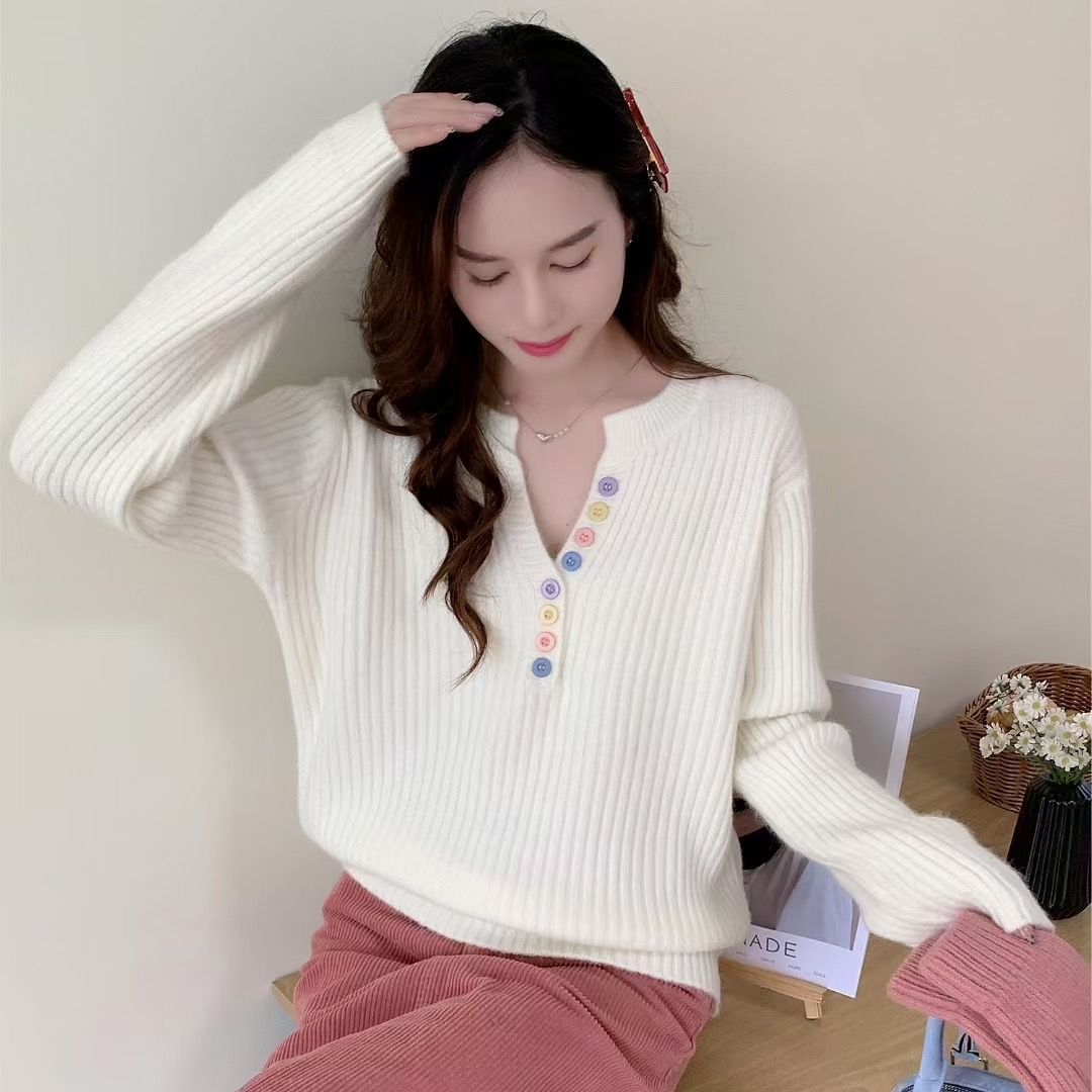 Pull Femme Cozy avec patte de boutonnage et col rond