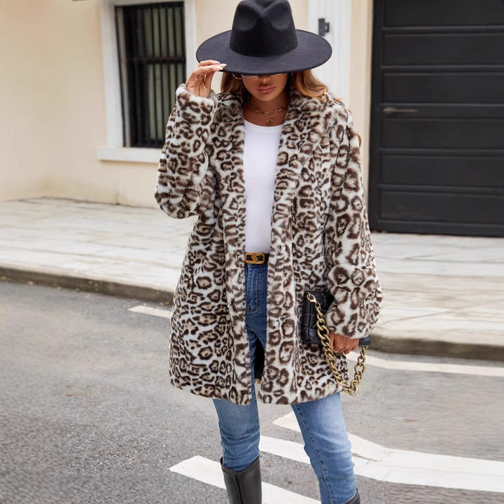 Women Elegant and Trendy Long Coat Lune London