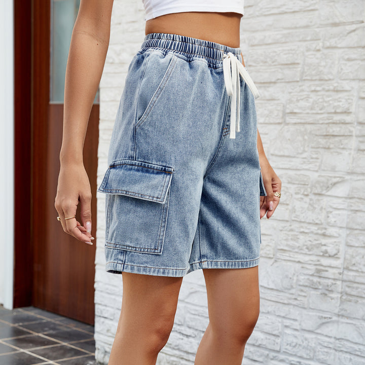 Women's cargo shorts with elastic waist and practical side pockets Lune London