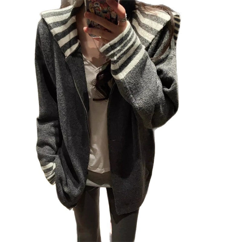 Cardigan décontracté à la mode pour femmes avec des poignets de manches rayés Chic & Stil