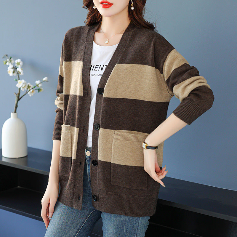 Ladies casual cardigan with wide stripes and patch pockets Lune London