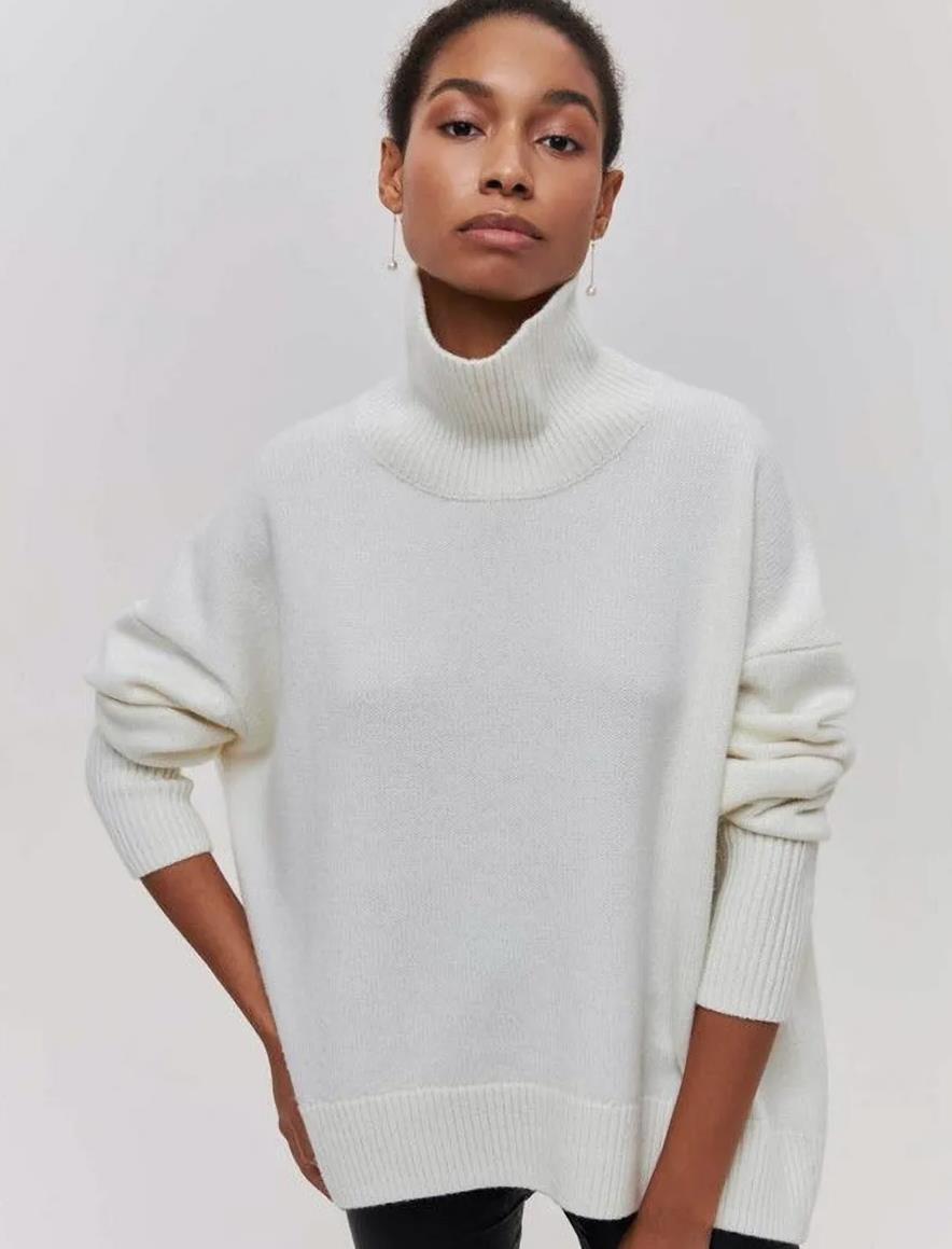 Women's Oversized Turtleneck Sweater Made Of Soft Knit Lune London