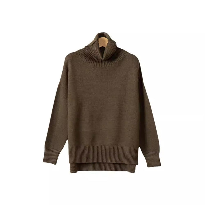 Casual sweater for women with a high collar and loose fit Lune London