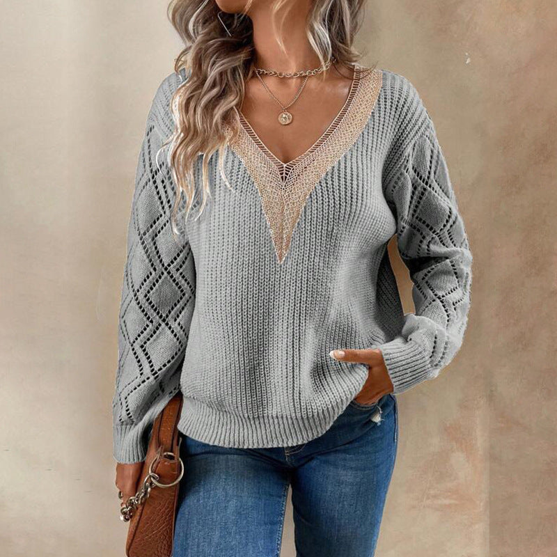 Knitted sweater for women with a refined crochet neckline Lune London