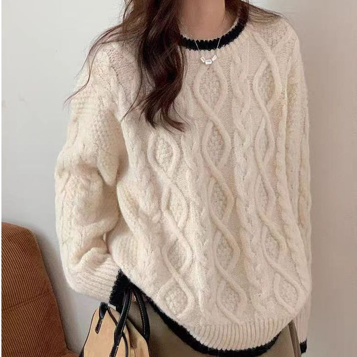 Chunky knit sweater for women with twisted pattern and contrasting collar finish Lune London