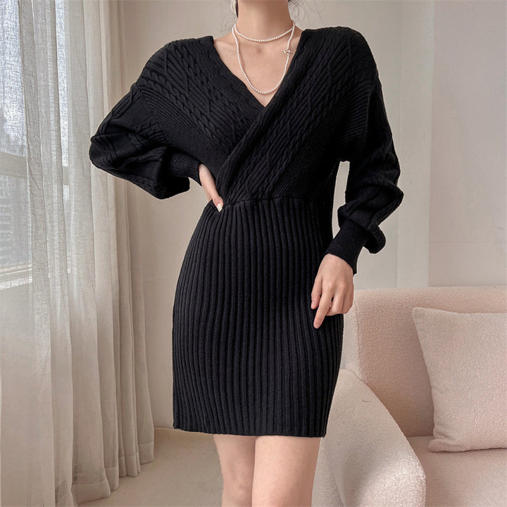 Robe en tricot pour femmes avec décolleté en V et structure côtelée Chic & Stil