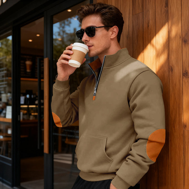 Men's stylish hoodie with zipper and practical pockets Chic and style