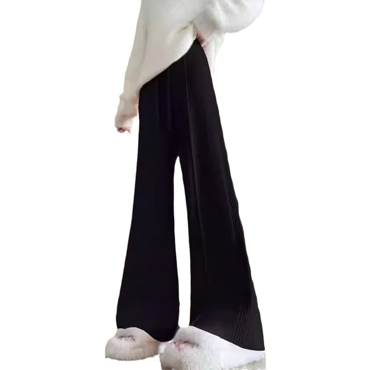 Pantalons en tricot de haute qualité pour femmes avec une taille douce et une élégante structure en rib Chic & Stil