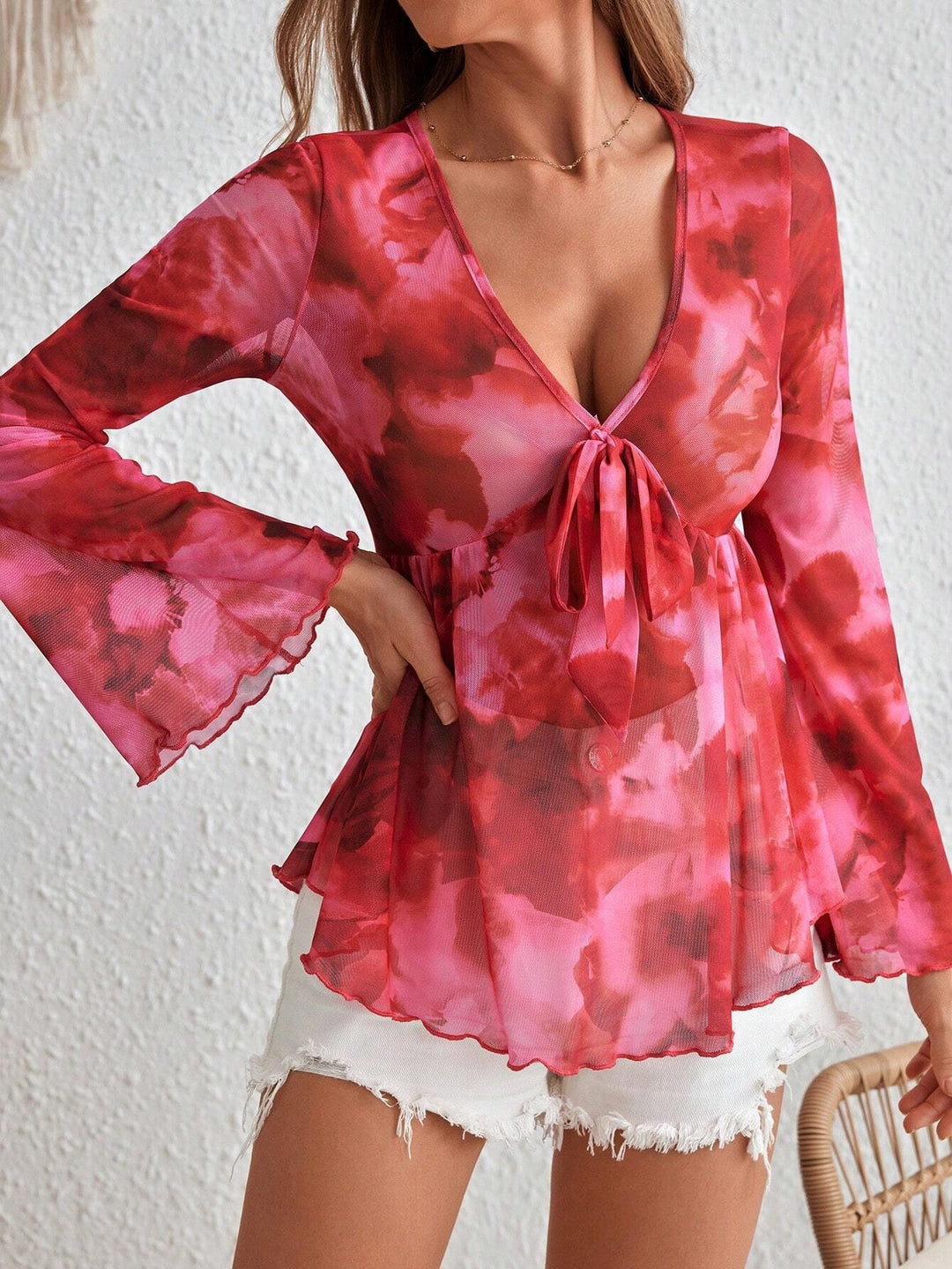 Ladies Top and Chic Floral Chiffon Style